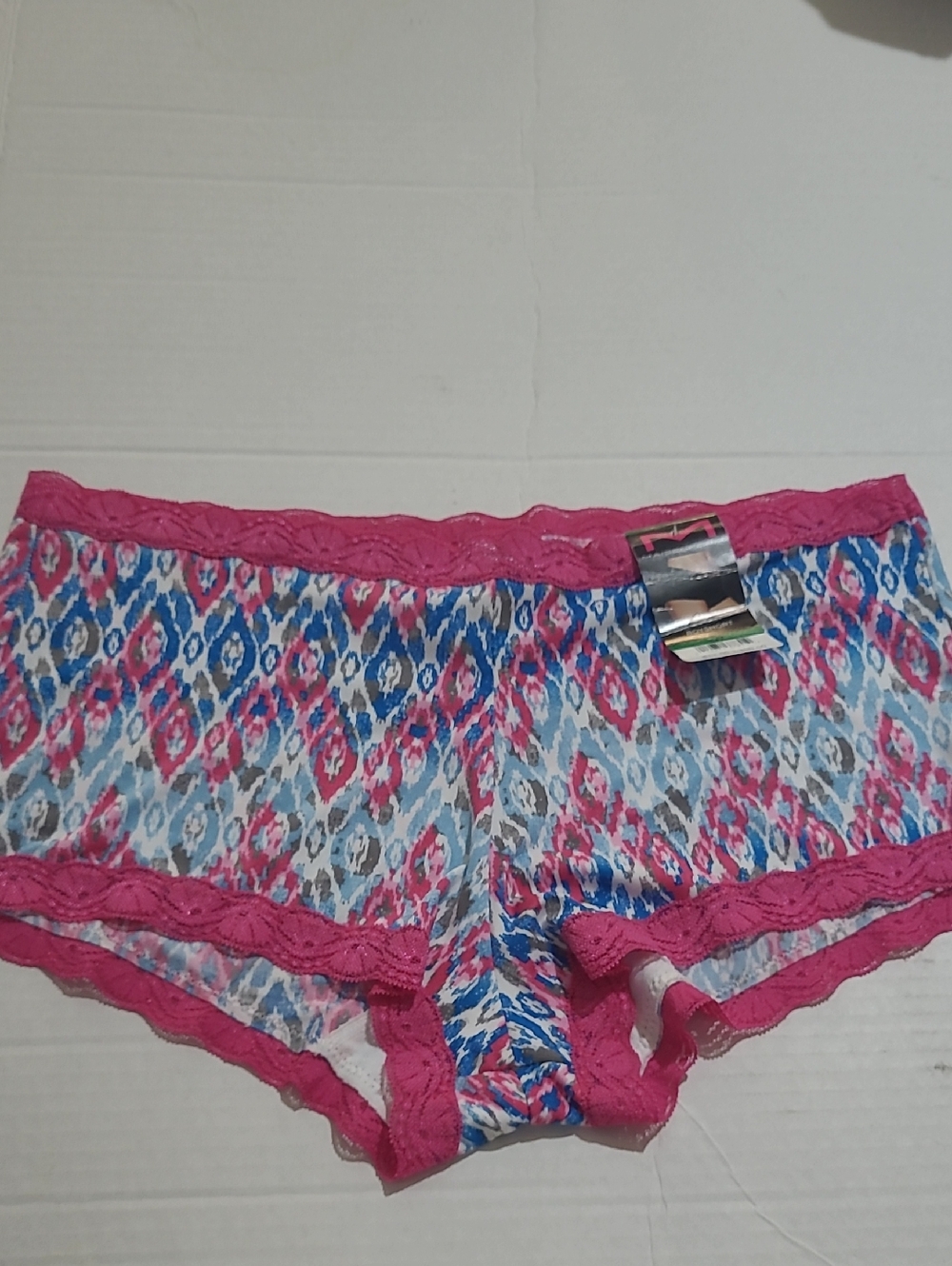 Maidenform Pink & Blue Ikat Lace-Trim Boyshort